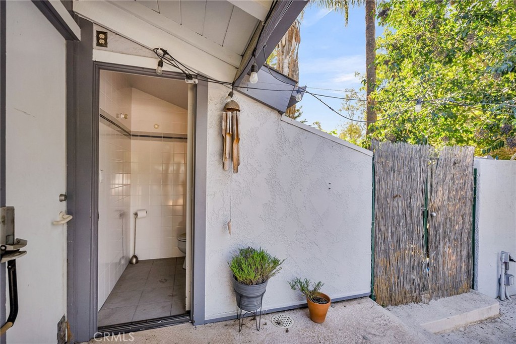 2110 Hathaway Place Riverside, CA 92506 - Photo 46 of 57