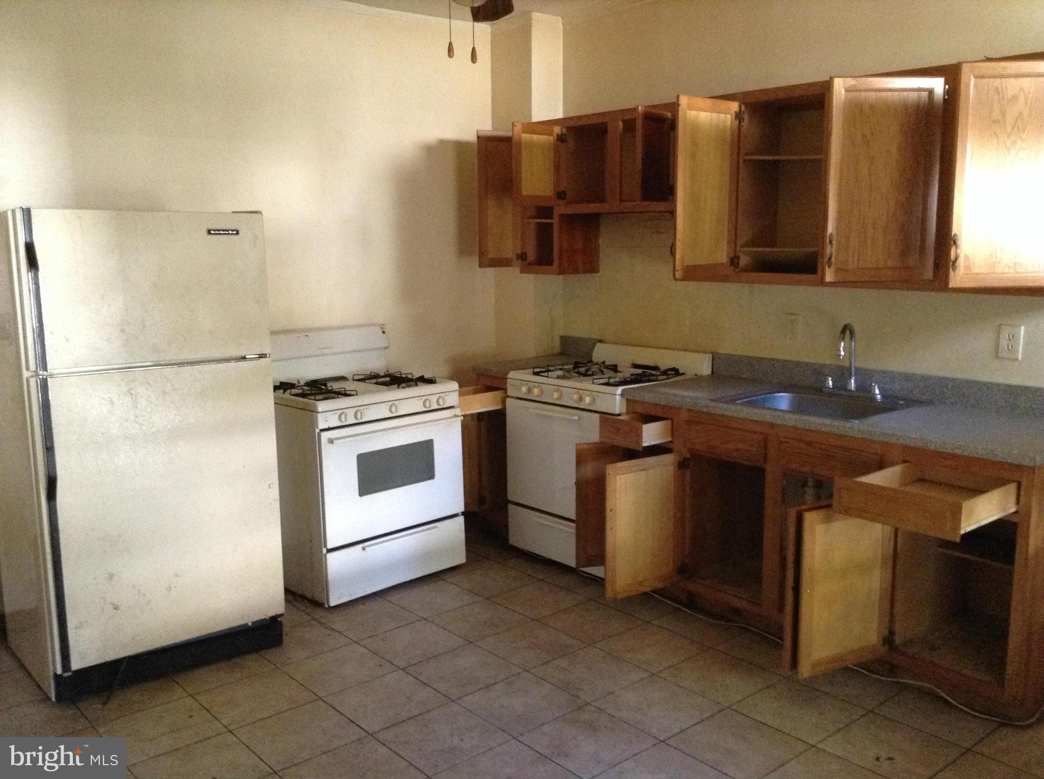 5004 Belair Road Baltimore, MD 21206 - Photo 6 of 21 Kitchen