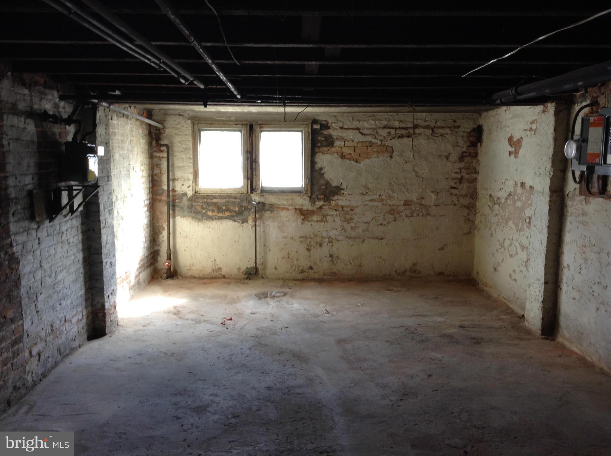 5004 Belair Road Baltimore, MD 21206 - Photo 8 of 21 Basement