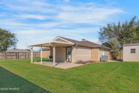 $214,900 | 101 Silver Medal Drive, Lafayette, LA 70506