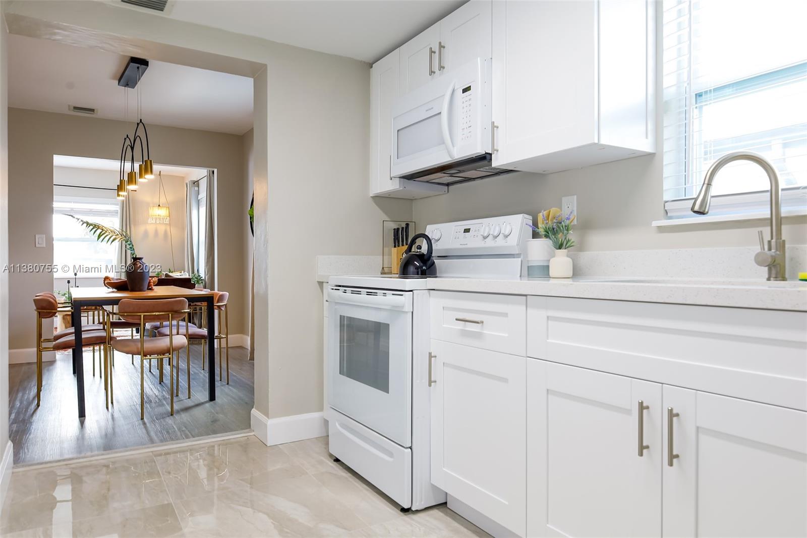 2761 Southwest 33rd Avenue, Unit 1 Miami, FL 33133 - Photo 13 of 46