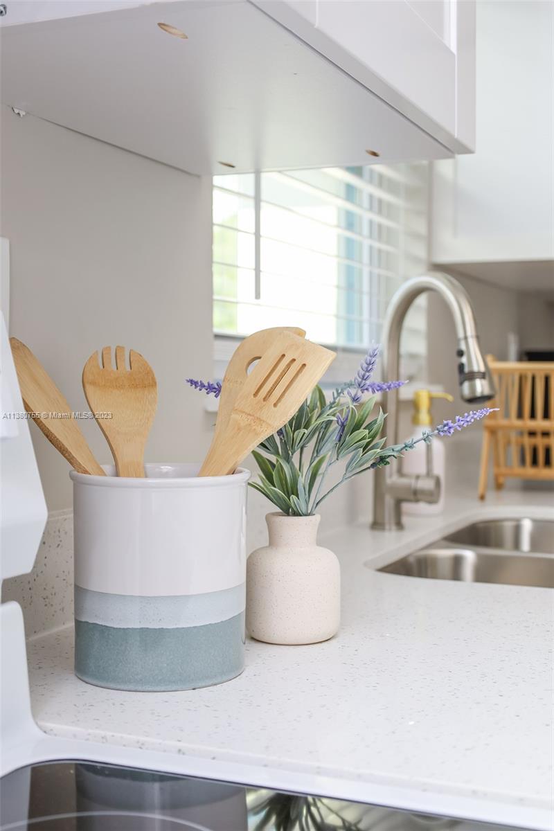 2761 Southwest 33rd Avenue, Unit 1 Miami, FL 33133 - Photo 14 of 46