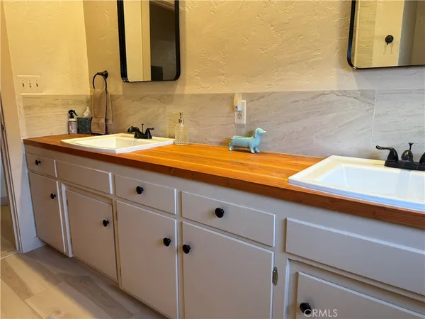 a view of a ocean view