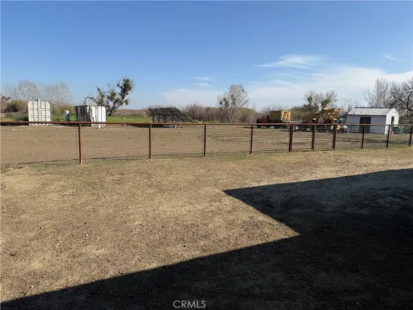 $869,000 | 25565 Road 13, Chowchilla, CA 93610