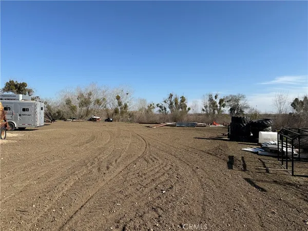 $869,000 | 25565 Road 13, Chowchilla, CA 93610