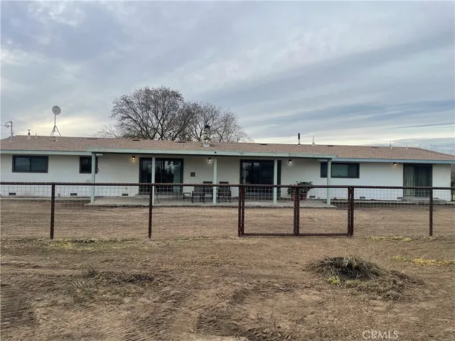 $895,000 | 25565 Road 13, Chowchilla, CA 93610