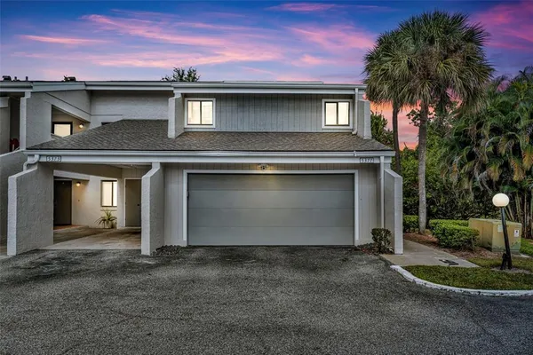 $279,900 | 5377 Vineland Road, Unit 1D, Orlando, FL 32811