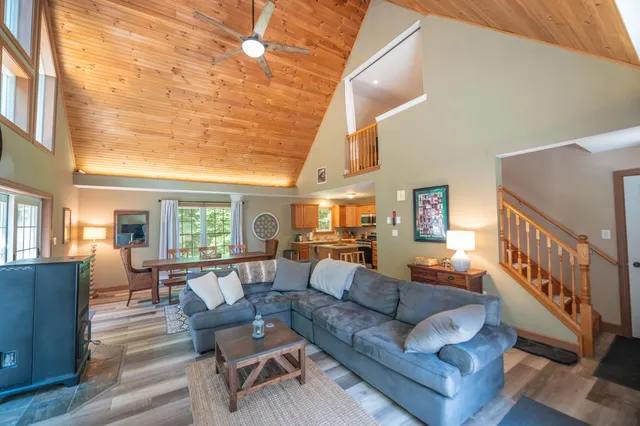 $559,000 | 9 Greer Court, Wilmington, VT 05363