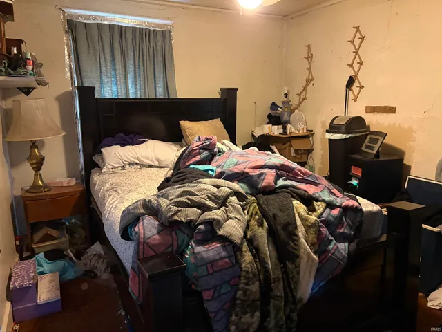 $29,900 | 717 West Main Street, Muncie, IN 47305