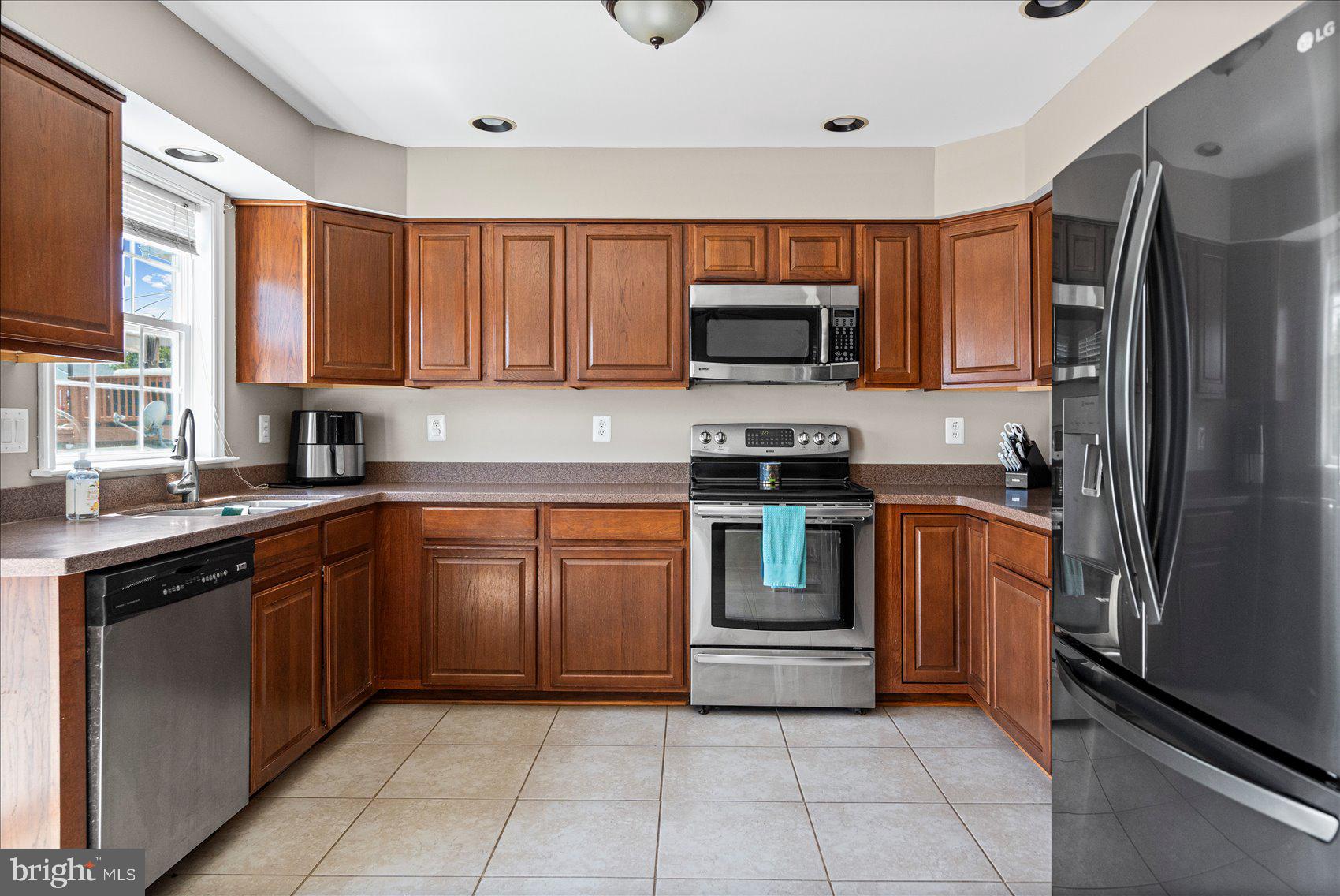 111 Cove Point Way Perryville, MD 21903 - Photo 12 of 41