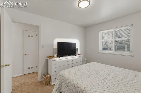 $290,000 | 2230 Frontier Drive, Colorado Springs, CO 80911