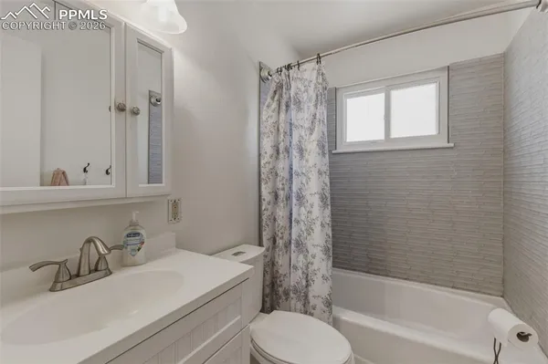 $290,000 | 2230 Frontier Drive, Colorado Springs, CO 80911