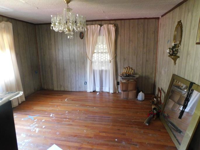 1109 Baldwin Corner Road Huger, SC 29450 - Photo 7 of 14 huger fuller paulstine 024