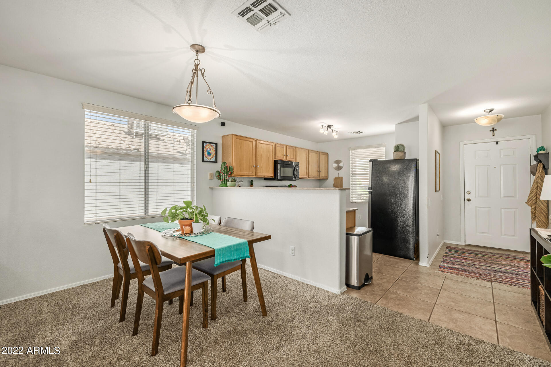 1948 West Renaissance Avenue Apache Junction, AZ 85120 - Photo 12 of 41 1948 W Renaissance Ave
