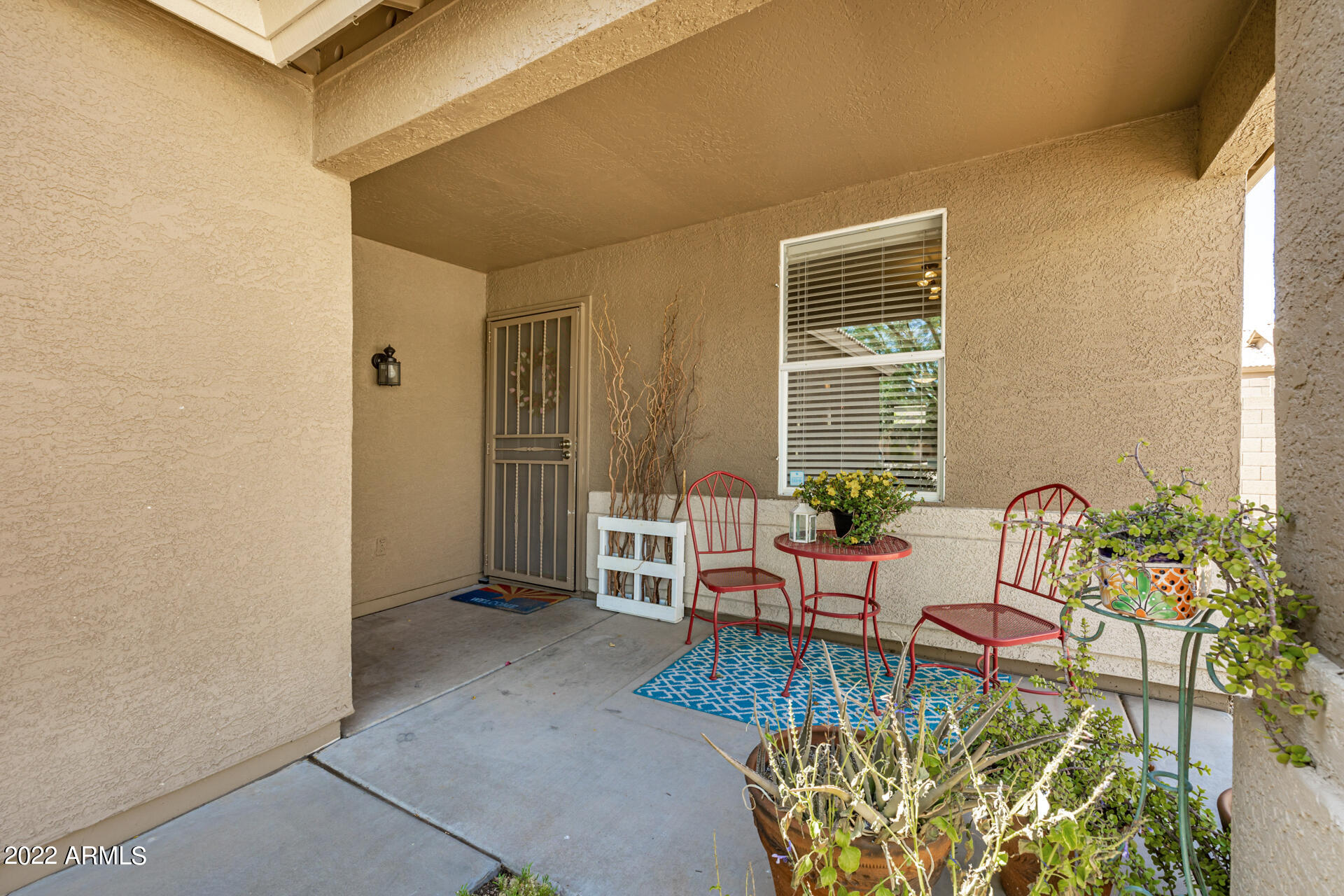 1948 West Renaissance Avenue Apache Junction, AZ 85120 - Photo 2 of 41 1948 W Renaissance Ave