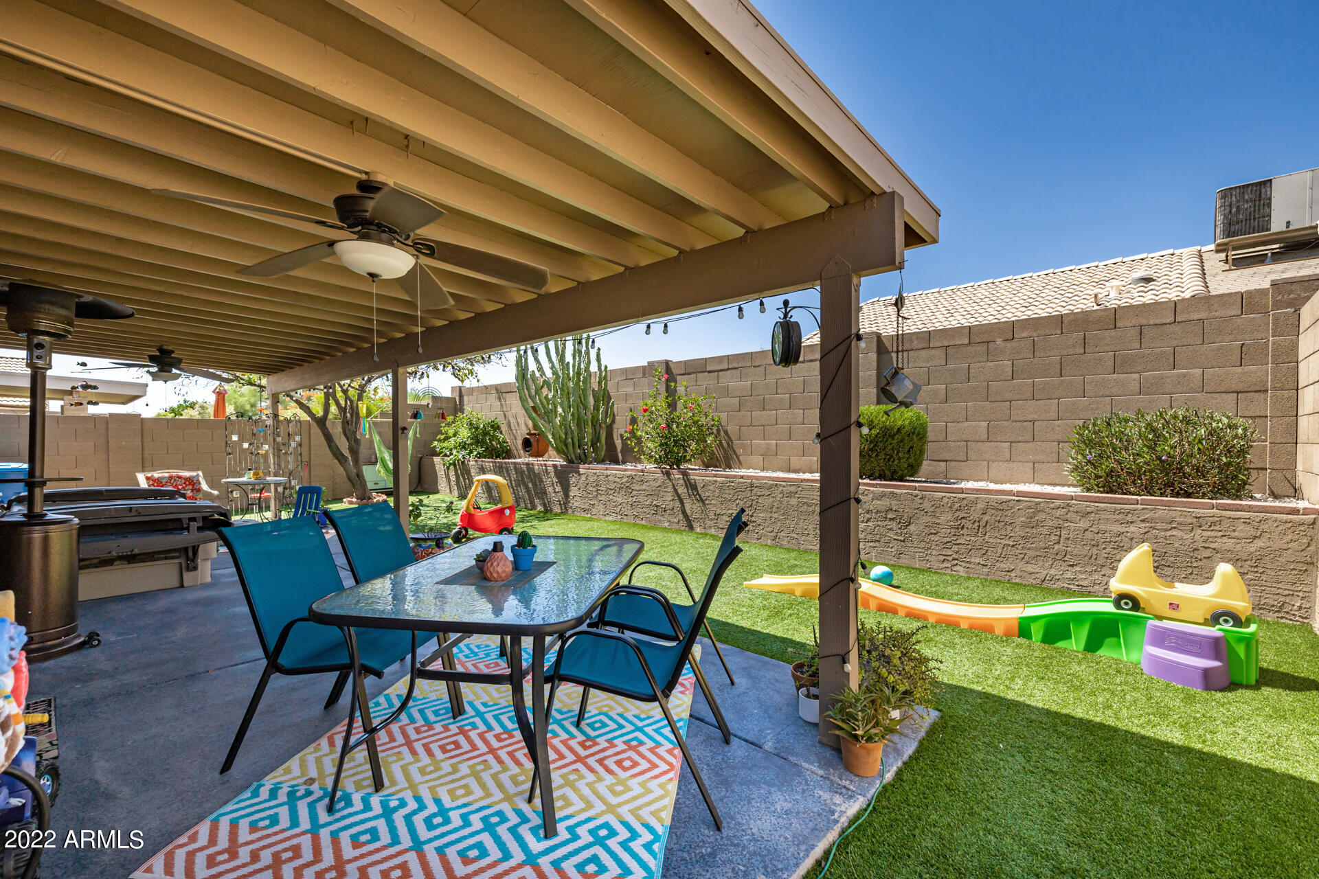 1948 West Renaissance Avenue Apache Junction, AZ 85120 - Photo 32 of 41 1948 W Renaissance Ave