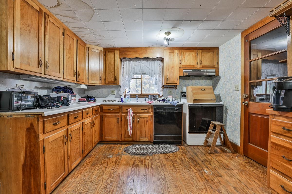 26 Buxton Road Milford, NH 03055 - Photo 8 of 17 Gallery Image 8