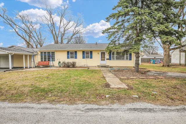 $119,900 | 716 North Seymour Street, Sullivan, IL 61951