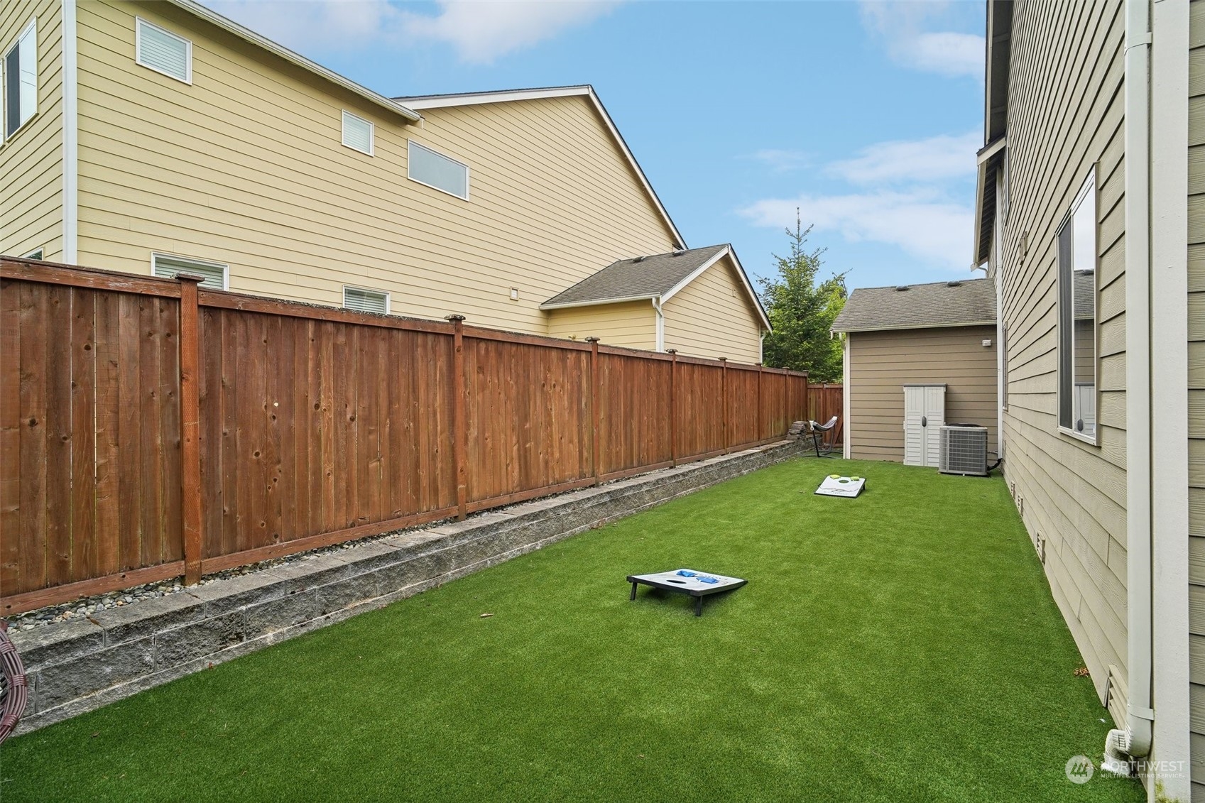 4111 Strumme Road Bothell, WA 98012 - Photo 33 of 39 a view of a backyard with a garden