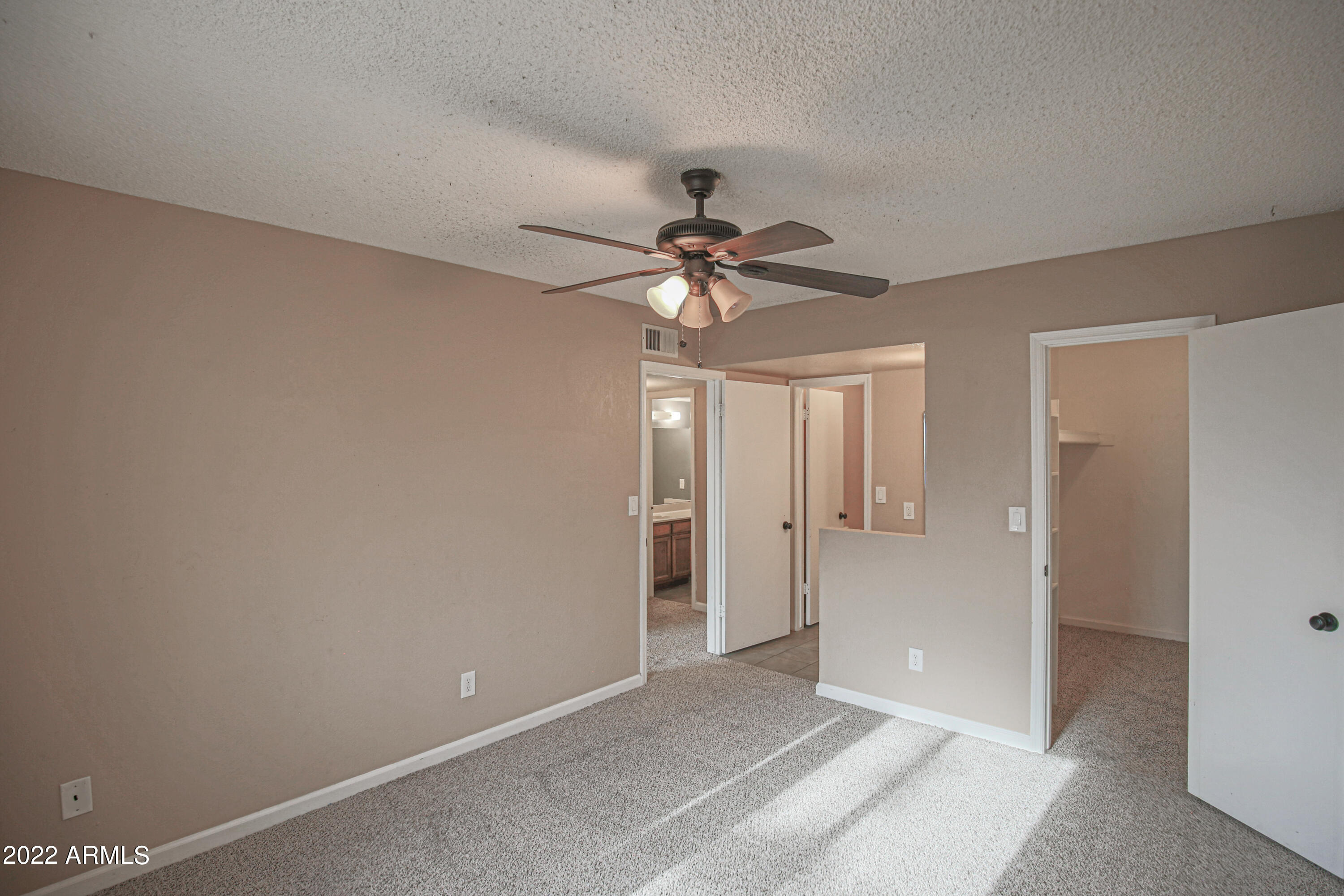 1942 South Emerson, Unit 252 Mesa, AZ 85210 - Photo 6 of 20 1942 S Emerson Unit 252 Mesa AZ 85210 X-