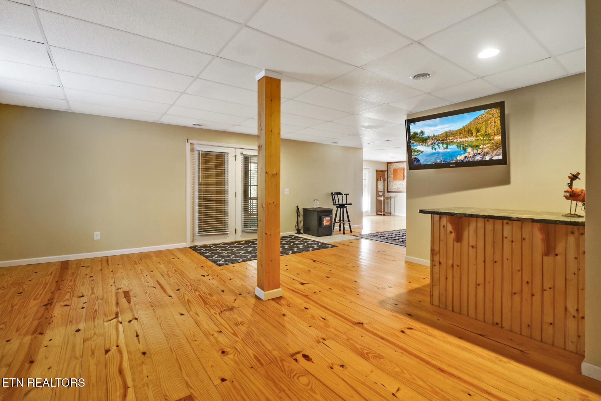 232 Victoria Circle Jamestown, TN 38556 - Photo 26 of 58 a view of an empty room with painting on the wall