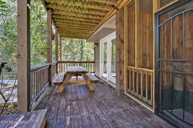 a view of a pathway of a house