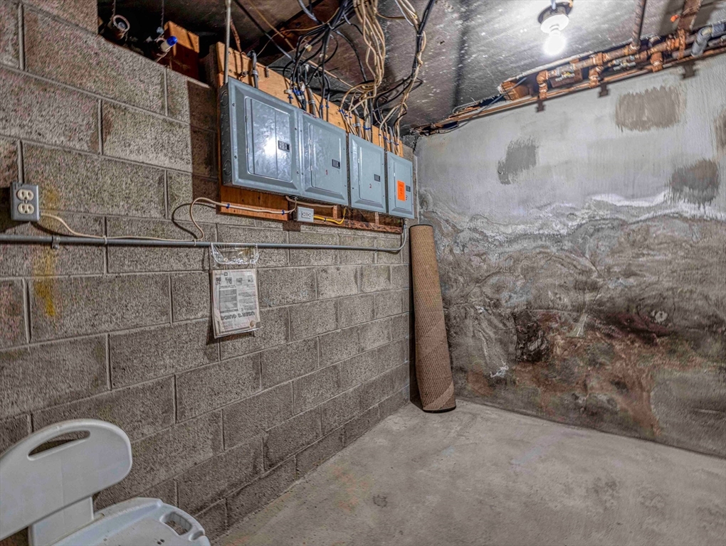 455 Middle Street Fall River, MA 02724 - Photo 33 of 42 Gallery Image 33