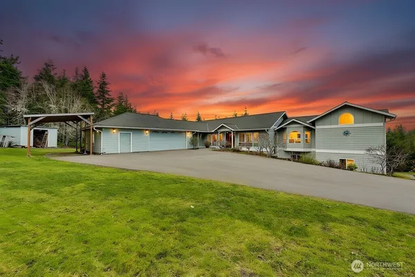 $1,290,000 | 275404 Highway 101, Sequim, WA 98382