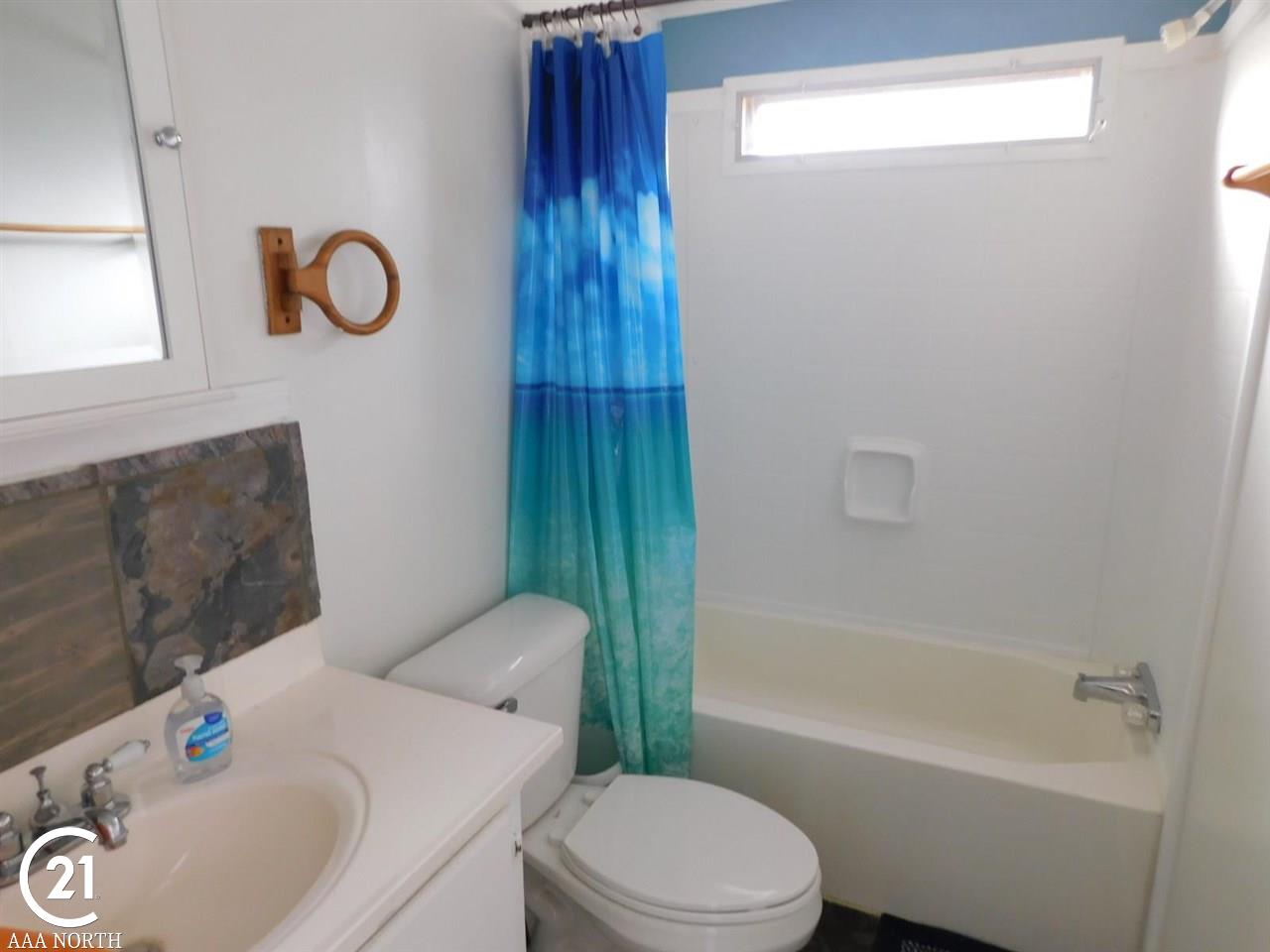 4468 Newark Road Attica, MI 48412 - Photo 17 of 25 Gallery Image 17
