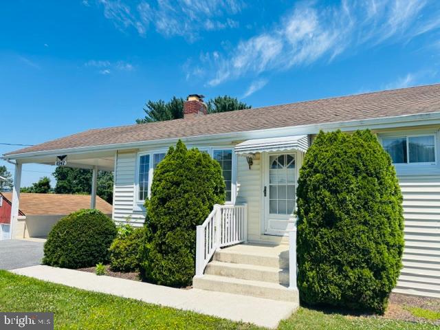 6942 Linganore Road Frederick, MD 21701 - Photo 5 of 60