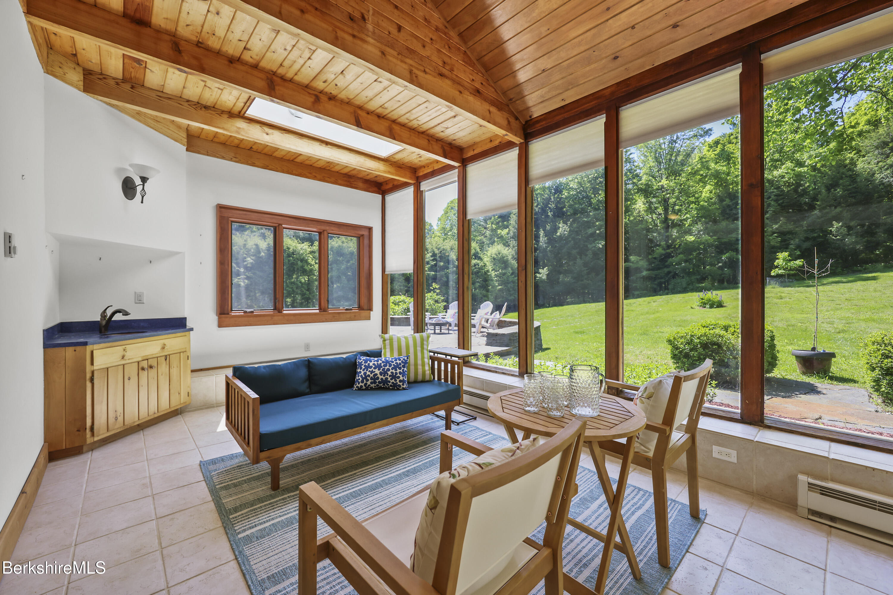 46 West Center Road West Stockbridge, MA 01266 - Photo 33 of 52 90 Sun Room