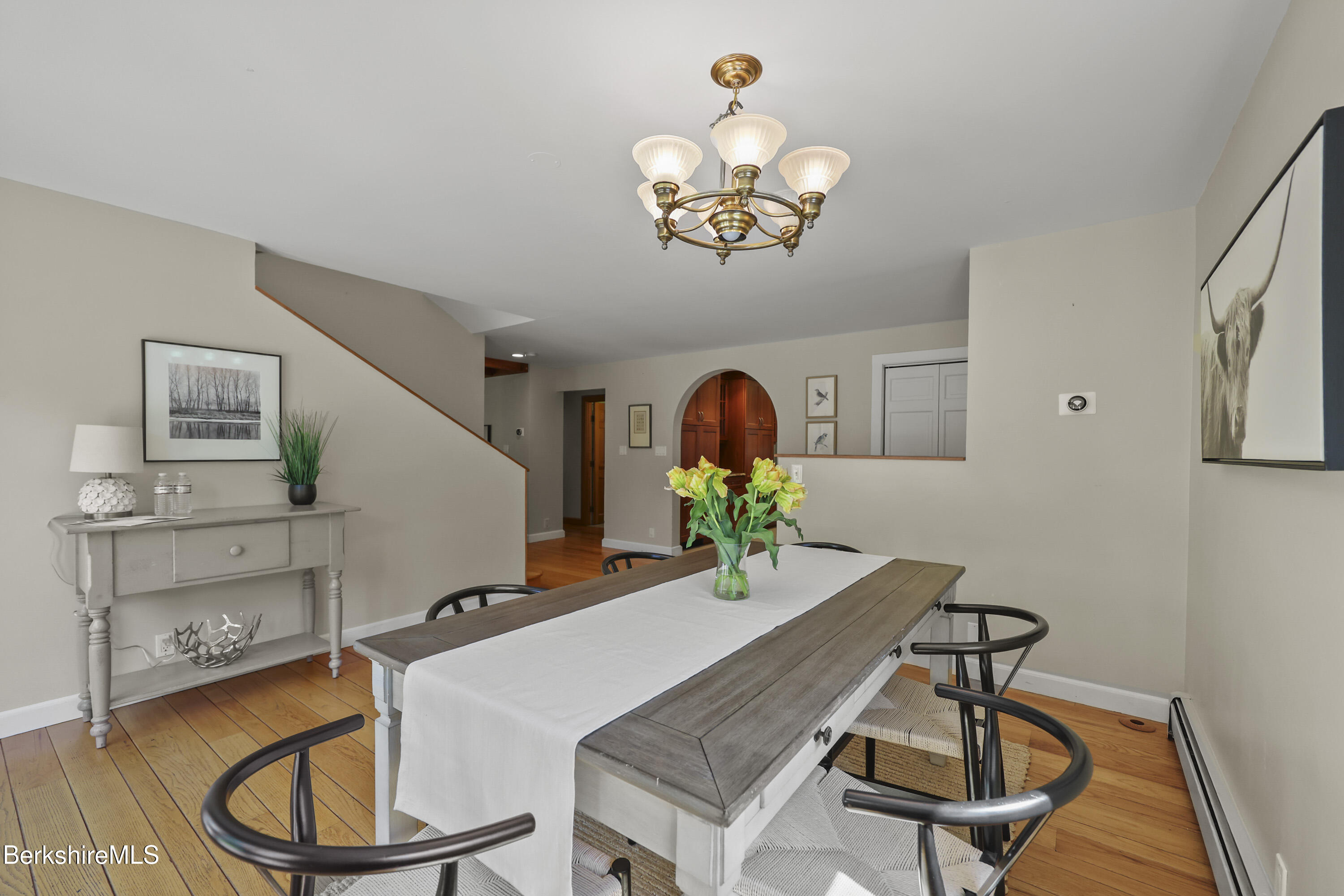 46 West Center Road West Stockbridge, MA 01266 - Photo 8 of 52 30 Dining Room