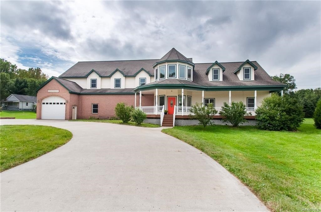 22386 Waltz Road New Boston, MI 48164 - Photo 1 of 28 Photo 1