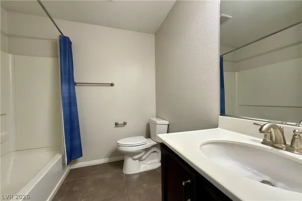 $2,095 | 9937 Baron Coast Street, Las Vegas, NV 89178