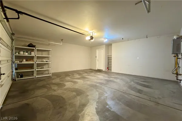 $2,095 | 9937 Baron Coast Street, Las Vegas, NV 89178