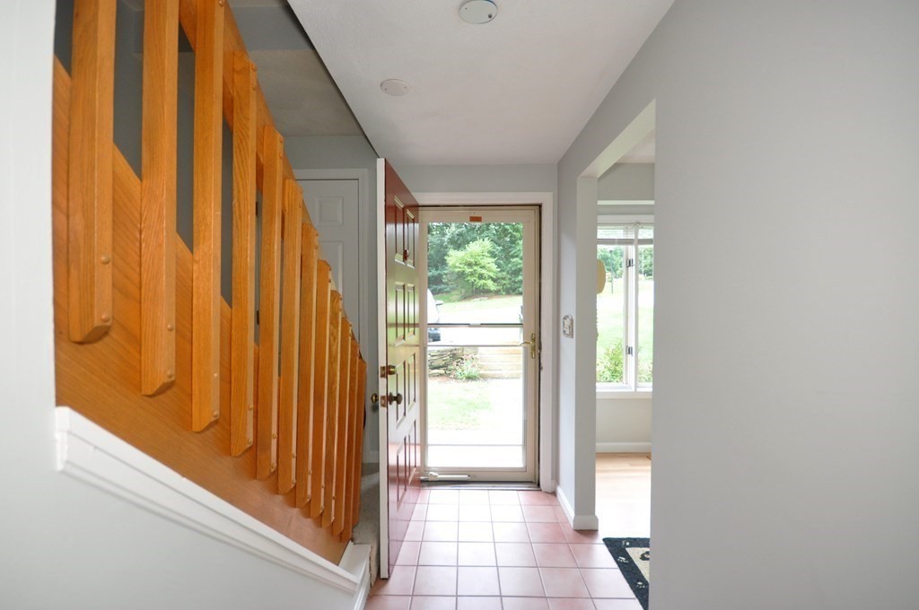 5 Deer Path, Unit 1 Maynard, MA 01754 - Photo 3 of 39 Gallery Image 3