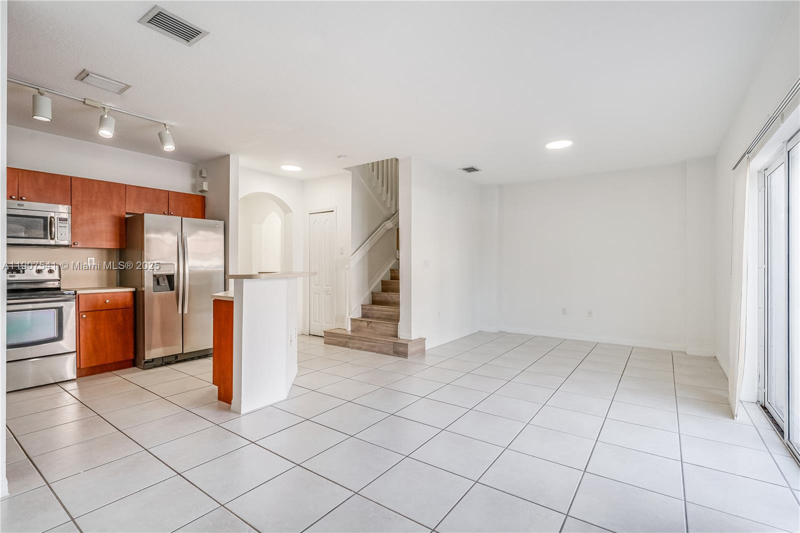 2889 Southwest 129th Way, Unit 2889 Miramar, FL 33027 - Photo 7 of 29