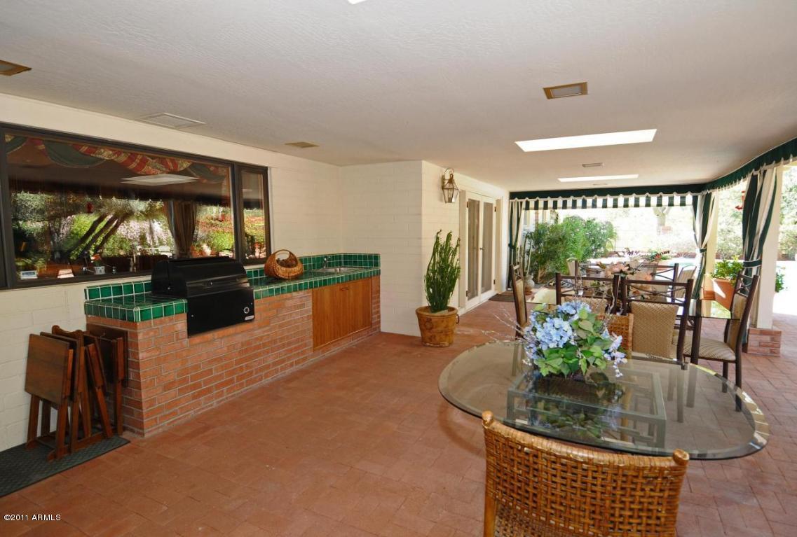 5230 East Wonderview Road Phoenix, AZ 85018 - Photo 15 of 25 Patio BBQ Area
