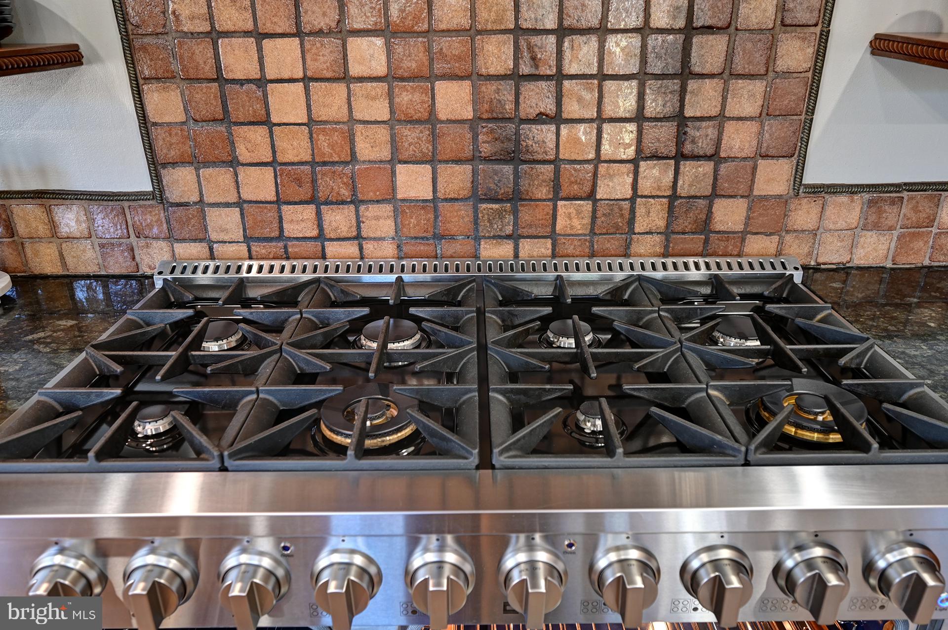 31765 Hickory Manor Road Frankford, DE 19945 - Photo 28 of 53 a close up of a stove top oven