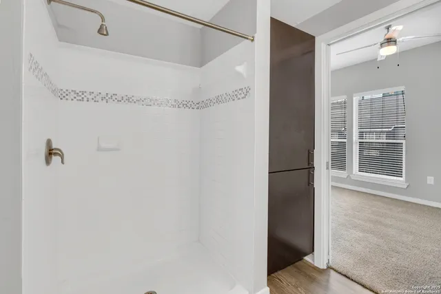 $2,200 | 939 South Frio Street, Unit 2008, San Antonio, TX 78207