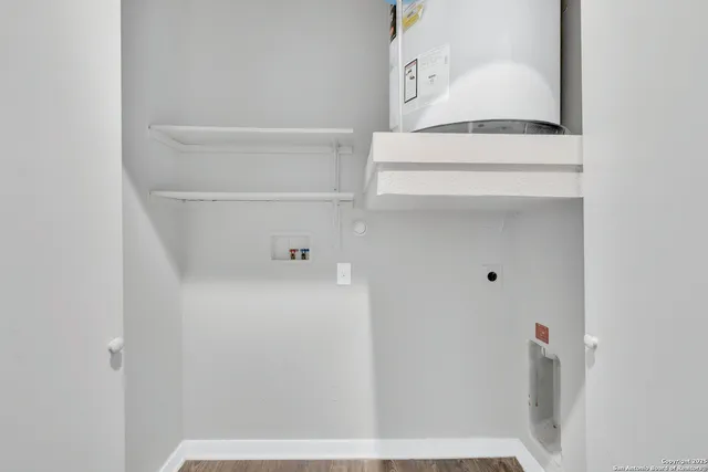 $2,200 | 939 South Frio Street, Unit 2008, San Antonio, TX 78207