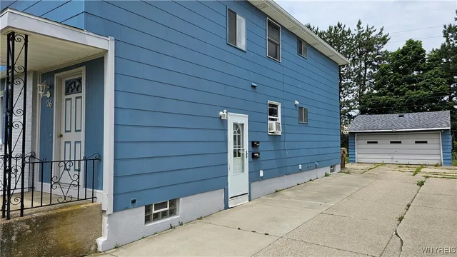 $1,400 | 26 Wells Avenue, Cheektowaga, NY 14227