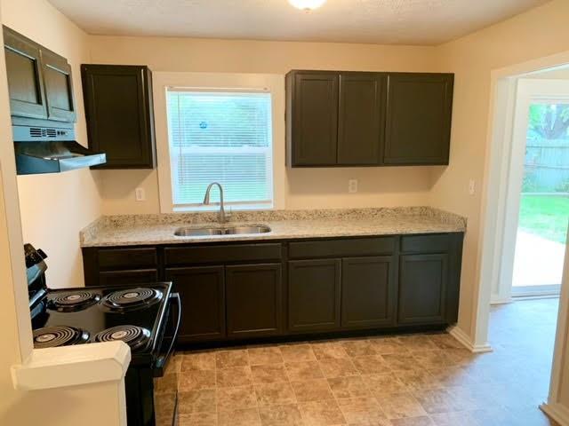 3727 Marseille Road Indianapolis, IN 46226 - Photo 11 of 25 Gallery Image 11