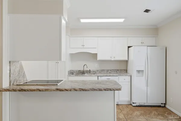 $2,200 | 5641 Hibiscus Road, Pensacola, FL 32504
