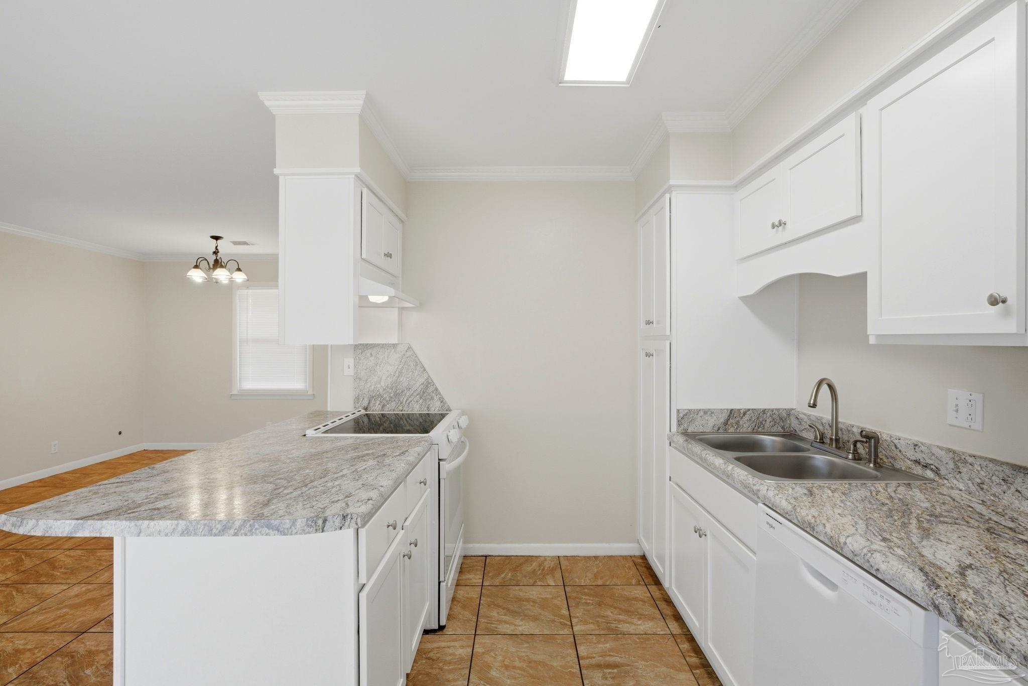 5641 Hibiscus Road Pensacola, FL 32504 - Photo 13 of 29