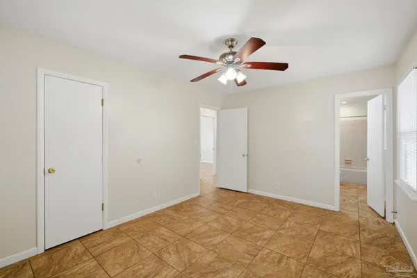 $2,200 | 5641 Hibiscus Road, Pensacola, FL 32504
