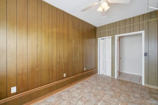 $2,200 | 5641 Hibiscus Road, Pensacola, FL 32504