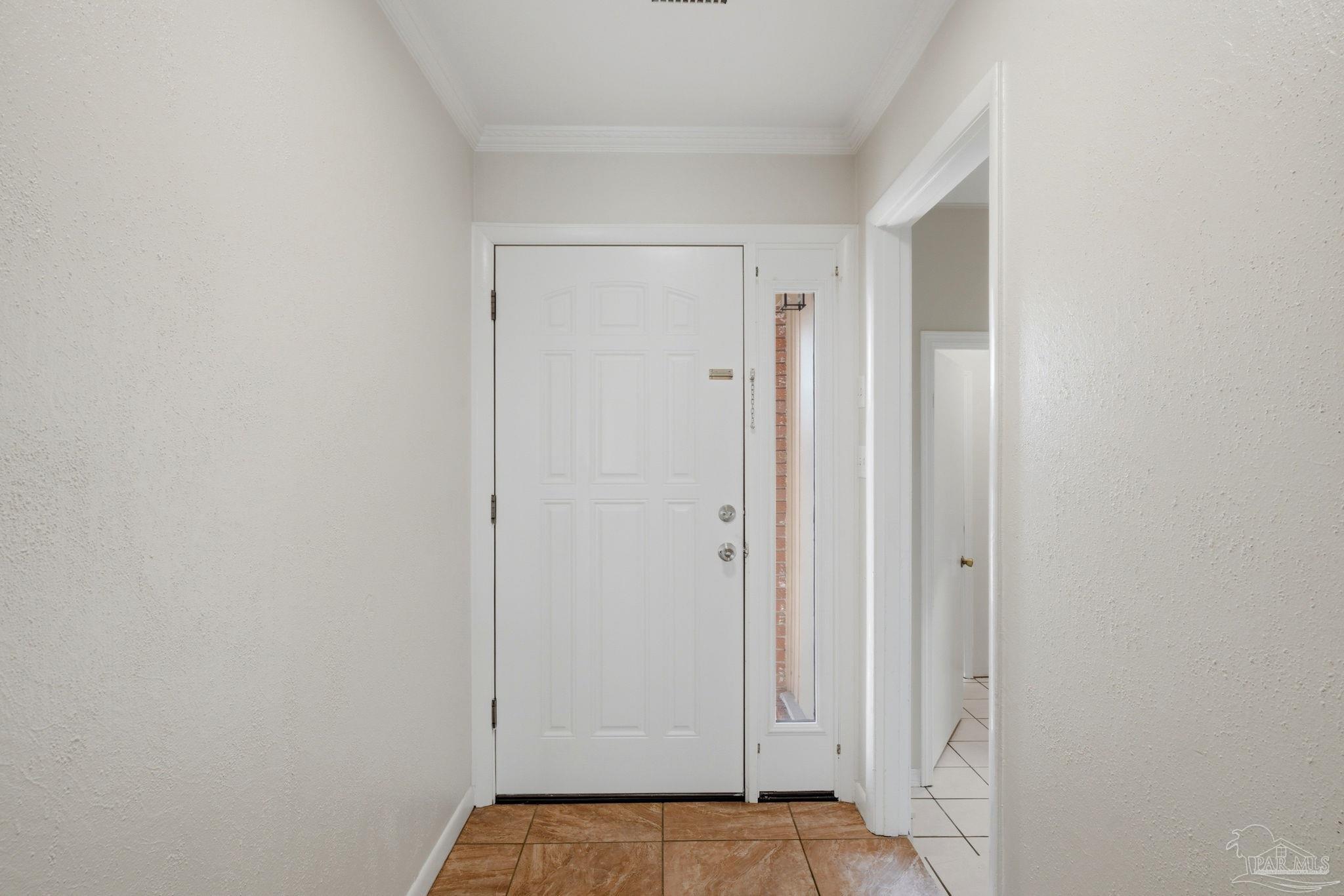 5641 Hibiscus Road Pensacola, FL 32504 - Photo 5 of 29