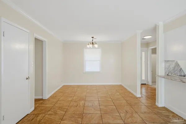 $2,200 | 5641 Hibiscus Road, Pensacola, FL 32504