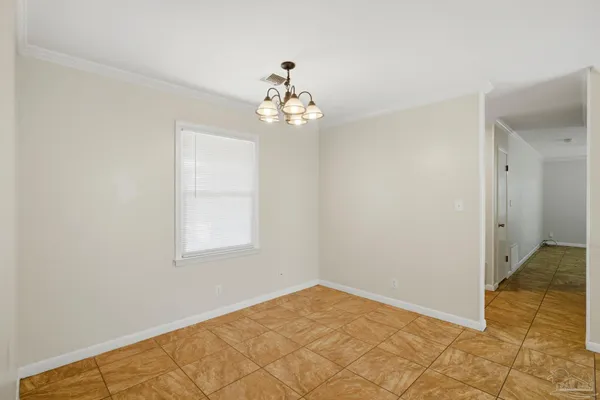 $2,200 | 5641 Hibiscus Road, Pensacola, FL 32504